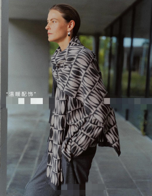 国内现货MaxMara羊绒围巾1450元配购物袋 商品图3