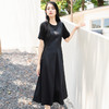 谜底黑色连衣裙短袖2025秋款简约风圆领拼接长裙大摆裙25CML5001 商品缩略图1