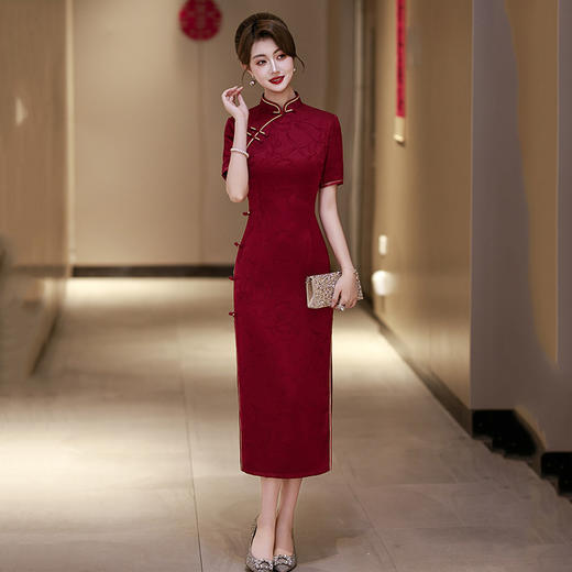 SC21876红色传统长款改良旗袍2025新款女喜婆婆旗袍婚宴装喜妈妈结婚喜服 商品图2