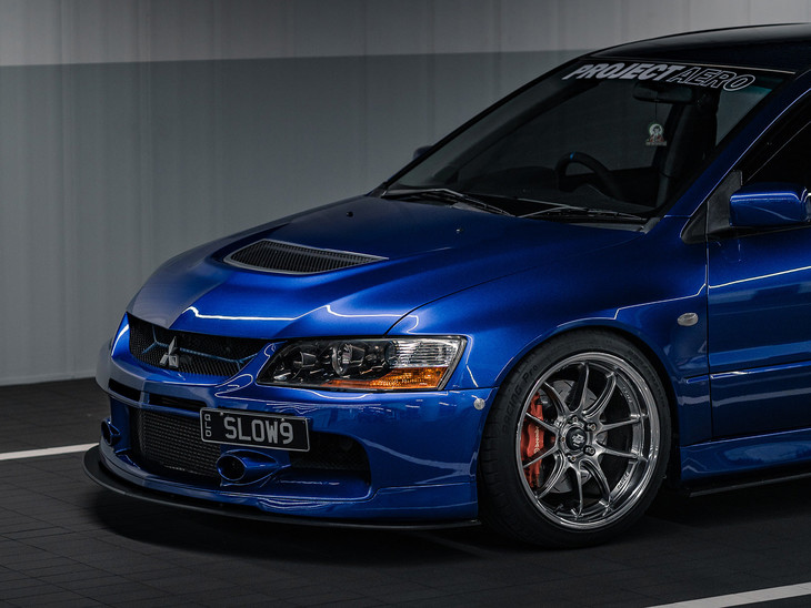 Project Aeros Evo 9 complete splitter lip kit is a perfect way to spice up your Evo 9, complimenting the OEM factory body kit