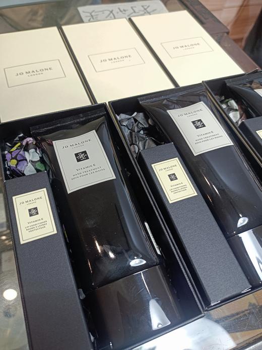 祖马龙祖玛珑ve唇膏护手霜两件套礼盒 礼物 教师节 商品图1