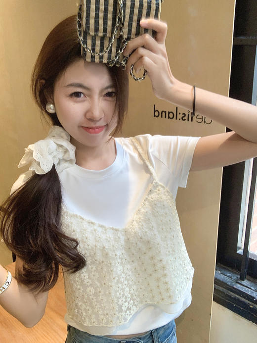 【99元任选2件】最后一波 ！！刺绣小花吊带背心 商品图5