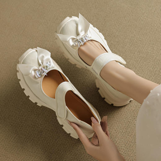 OLD 1290浅口厚底小皮鞋真皮玛丽珍鞋蝴蝶结串珠单鞋 商品图0