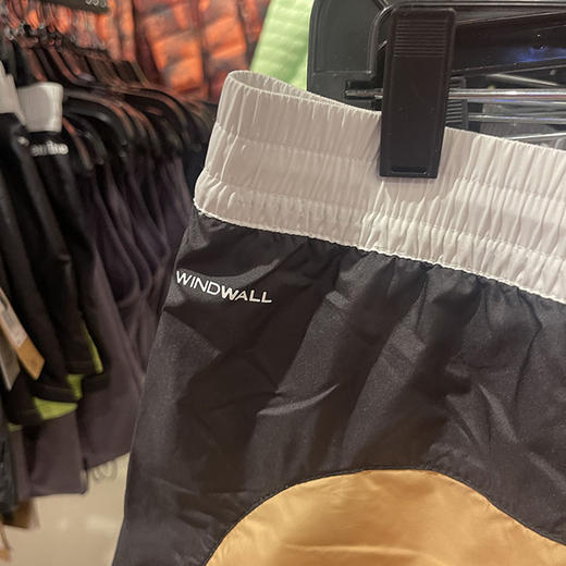 THE NORTH FACE/北面 女士夏季宽松拼色防泼水运动透气短裤 商品图3