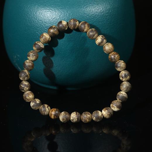 BC.UT5-8.19-10  正区文莱沉水(单圈) ，4.16g 商品图0