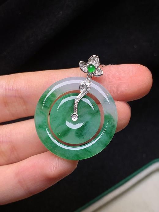 平安扣翡翠吊坠 商品图1