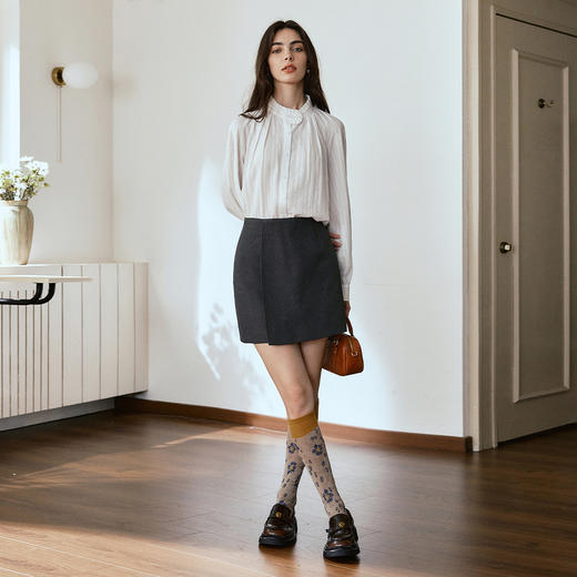 OLrain欧芮儿灰色通勤设计感短半裙2025秋季新款法式百搭短裙 商品图2