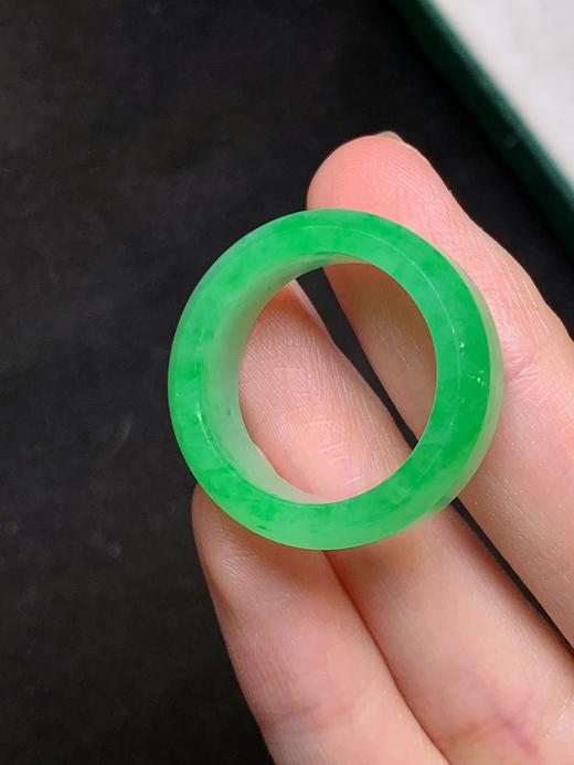 17圈口翡翠指环 商品图2