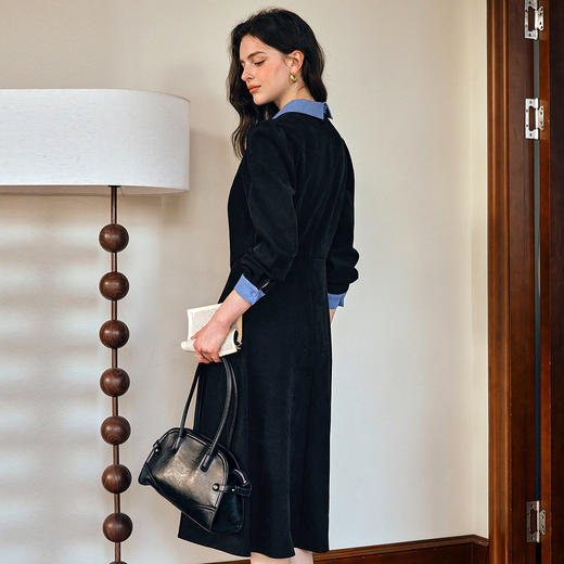 OLrain欧芮儿法式撞色拼接灯芯绒连衣裙女秋季2025新款显瘦长裙 商品图3