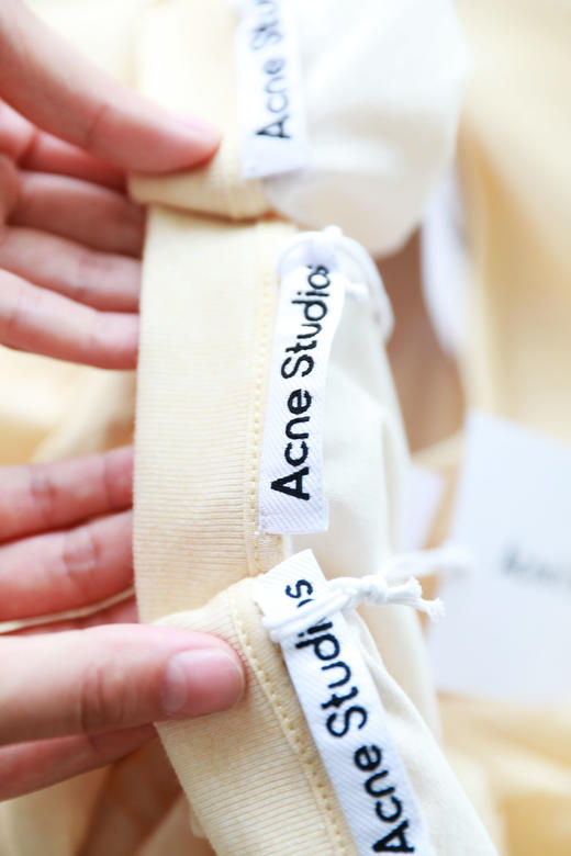 做旧字母长tee，正肩宽松上衣。胸口印花复古气质圆领长袖C082058 商品图1