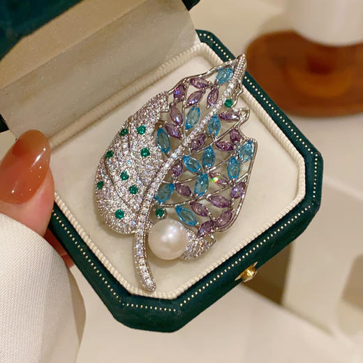 复古珍珠镂空彩色锆石树叶胸针胸花 商品图3