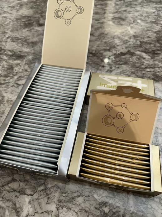 新品【三种结构式的VC】金VC银VC 医美术后高效保养 日常养肤色 血液中超长停留高效（金VC10条/盒；银VC30条/盒） 商品图8