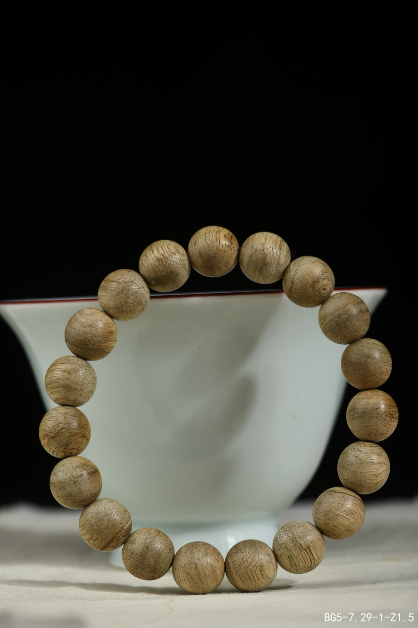 BG5-7.29-1、达拉干老料手串11.6MM6.73克
