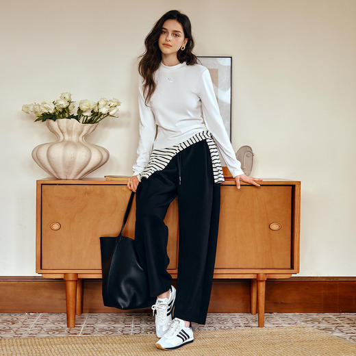 OLrain欧芮儿简约通勤休闲云感针织T恤女秋季2025新款长袖打底衫 商品图1