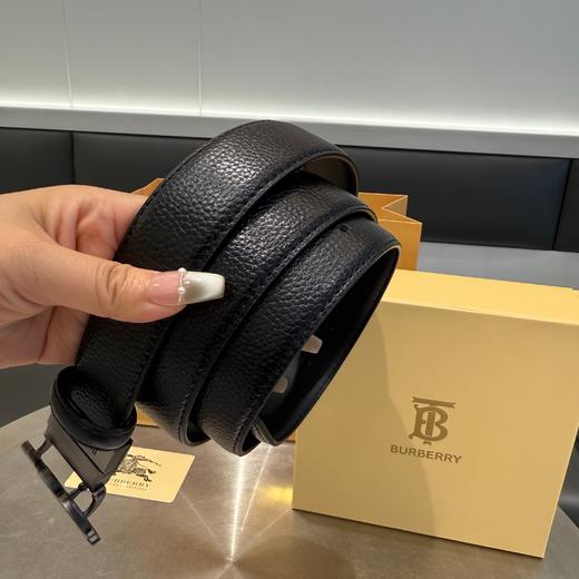 G317 巴宝莉男士皮带，完美礼盒包装 商品图1