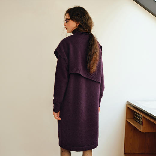 OLrain欧芮儿2025新款女秋季高领披肩加圆领宽松显瘦毛织连衣裙 商品图3