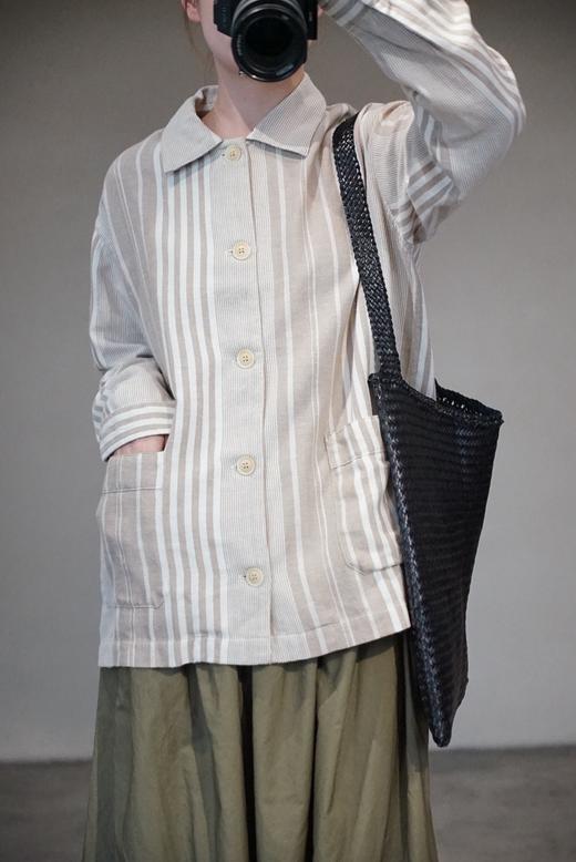 (5折) ICHI Antiquites 淡雅竖纹棉麻薄款翻领长外套 商品图2