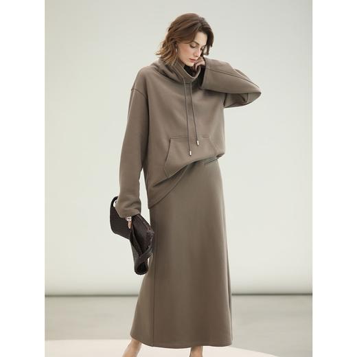 COCOBELLA时尚休闲2025新款半身裙女秋遮肉保暖针织裙HS3146 商品图3