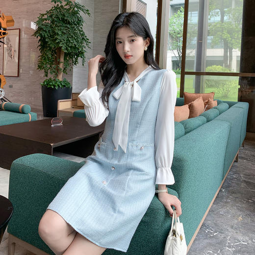 奢姿大码女装2025秋季减龄蝴蝶结V领连衣裙胖妹妹小香风拼接裙子9953853577 商品图0