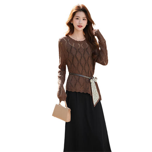 【预售3天】优雅风镂空针织罩衫套装裙2025早秋新款系带收腰吊带裙两件套ABS25128 商品图4