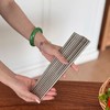URYAU悠雅 纯钛筷子礼盒5双装 隔热防烫耐高温，耐用不易腐蚀，防滑设计夹取稳当，一体成型无缝一接，每一餐都是仪式感！ 商品缩略图10