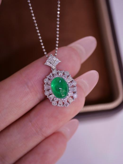 1.56ct蛋面祖母绿吊坠 商品图3