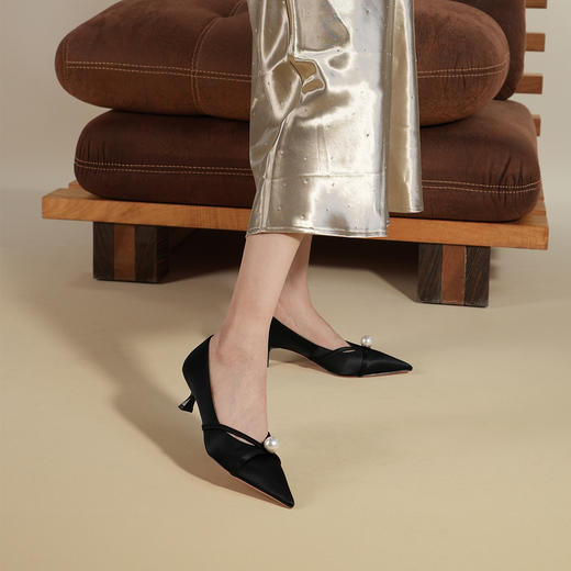 Westory2025年秋季尖头猫跟单鞋通勤百搭浅口单鞋W25CE76191 商品图3