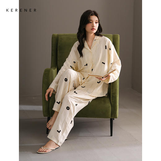 可人儿春秋季带bra泡泡绵女士长袖长裤睡衣可外出小众家居服套装 商品图1