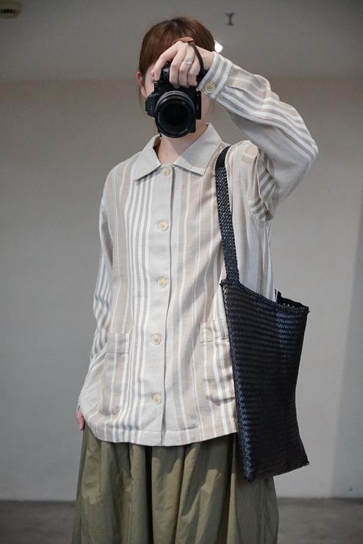 (5折) ICHI Antiquites 淡雅竖纹棉麻薄款翻领长外套 商品图1