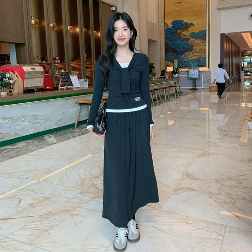 奢姿大码女装2025秋季时尚黑白拼接套装胖妹妹气质领口系带两件套9953969885 商品图4