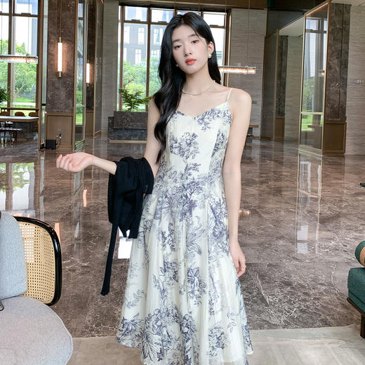 奢姿大码女装2025秋装新款胖妹妹宽松吊带裙小V领印花长款连衣裙 商品图4
