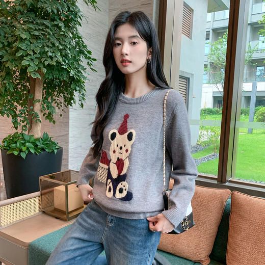 奢姿大码女装2025秋装新款胖妹妹小熊图案圆领套头毛衣时尚上衣9653635193 商品图1