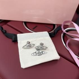 G351薇薇安西太后土星 耳钉