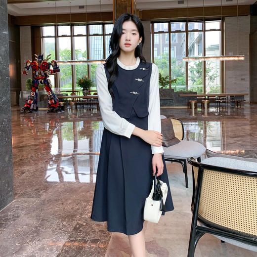 奢姿大码女装2025秋季减龄木耳领时尚裙子胖妹妹假两件拼接连衣裙9953891116 商品图4