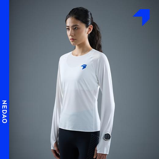 25新款内道网眼跑步长袖女款透气干爽网眼跑步训练运动长袖 商品图3
