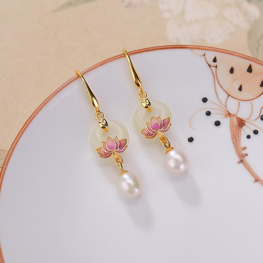 和田玉S925纯银镀金珍珠莲花，珐琅国潮古风耳坠耳钩CW-EG02368 商品图1