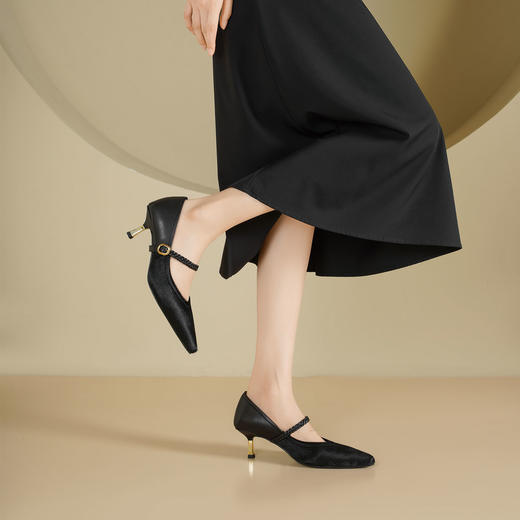 Westory2025年秋季中跟小方头复古玛丽珍牛毛皮拼接通勤休闲浅口单鞋S25CE76441 商品图2