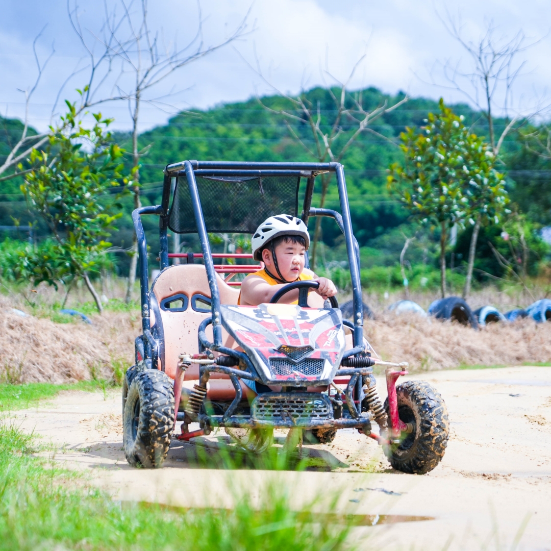 【定制】增城·秋日奇遇记2天1晚独立营 | 超丰富的勇士挑战体验和潮玩运动：卡丁车&攀岩&骑马&丛林穿越&CS野战，还有窑鸡、煨红薯和竹筒饭，篝火晚会！性价比超高！强烈安利！