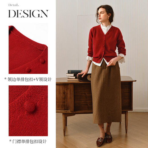 OLrain欧芮儿2025新款女秋季法式红色毛针织V领开衫围脖两件套 商品图1