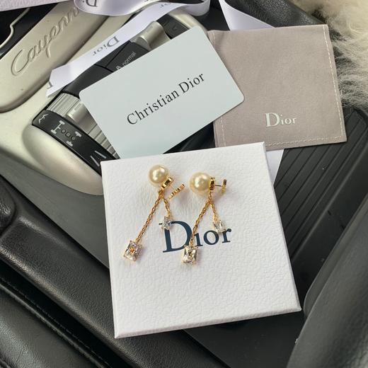 G330 迪AO方钻字母珍珠耳钉配全套包装 商品图2