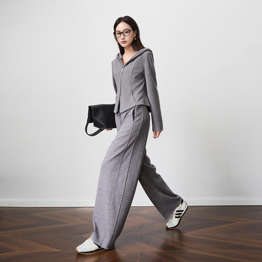 OLrain欧芮儿2025新款女秋季休闲灰慵懒连帽针织开衫裤子两件套装 商品图0