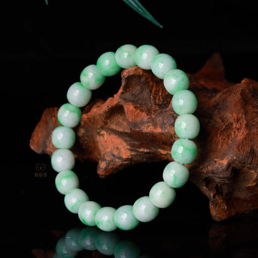 【珠圆玉润】老型翡翠珠串    ZX2508192 商品图2