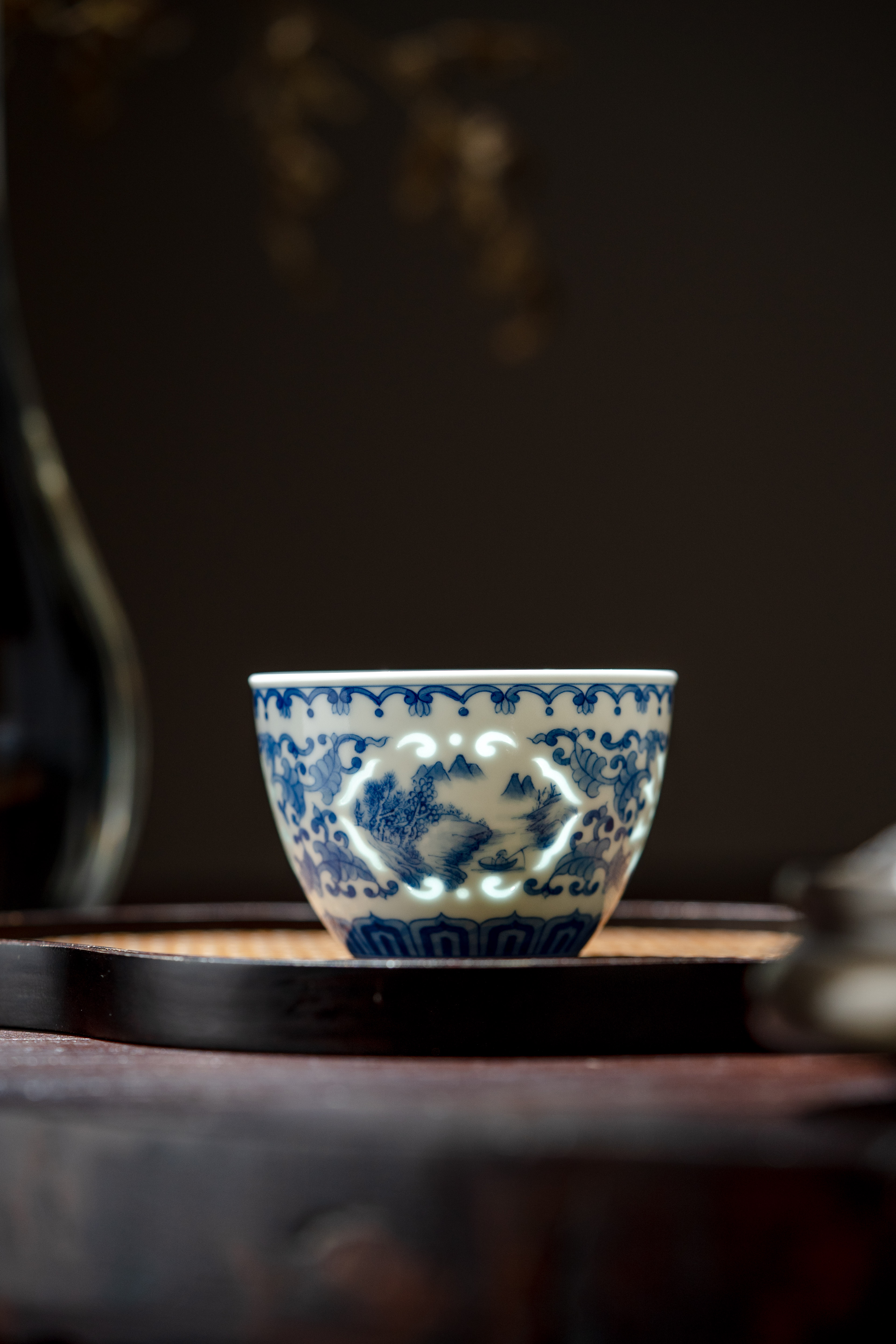 会员专享  开窗山水玲珑缸杯 仅供【陶博城店】自提