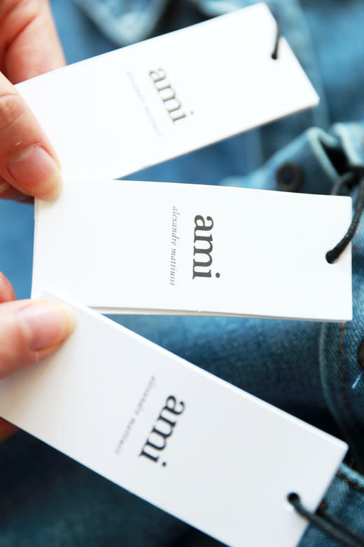 霓红配上那抹蓝，初识般美好。水洗复古丹宁宽松牛仔外套C082060 商品图2