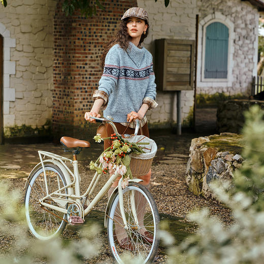 OLrain欧芮儿2025新款女秋季不规则翻领慵懒套头毛衣慵懒羊毛上衣 商品图3