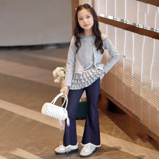 假两件花边开衫 商品图3