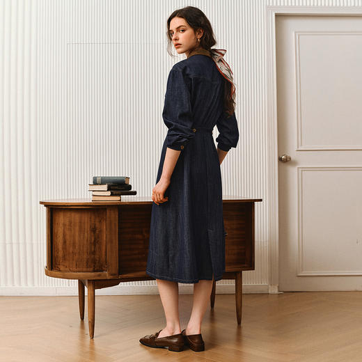 OLrain欧芮儿2025新款女秋季法式撞色翻领收腰仿牛仔连衣裙衬衫裙 商品图3