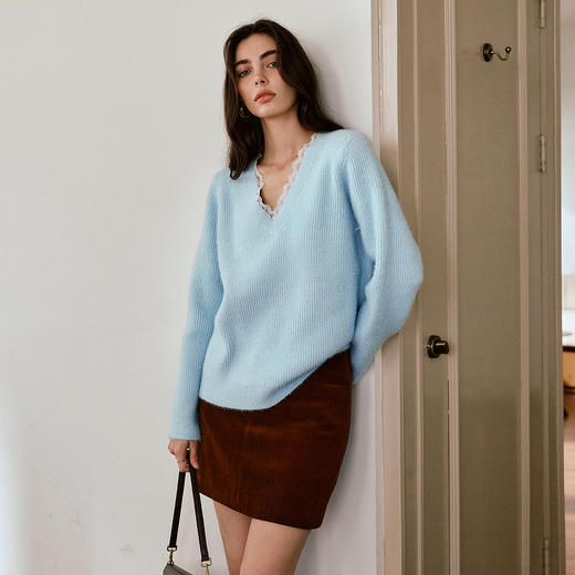 OLrain欧芮儿V领蕾丝花边宽松毛织套头衫秋季2025新款法式上衣 商品图0