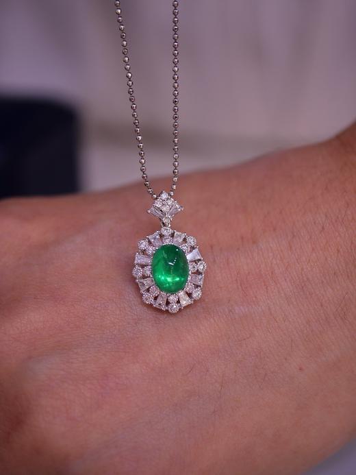 1.56ct蛋面祖母绿吊坠 商品图2