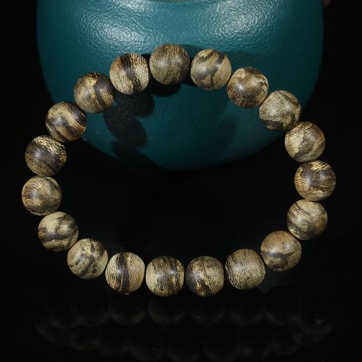 BC.DF5-8.19-2   东马老料(手串) ，12.23g 商品图0